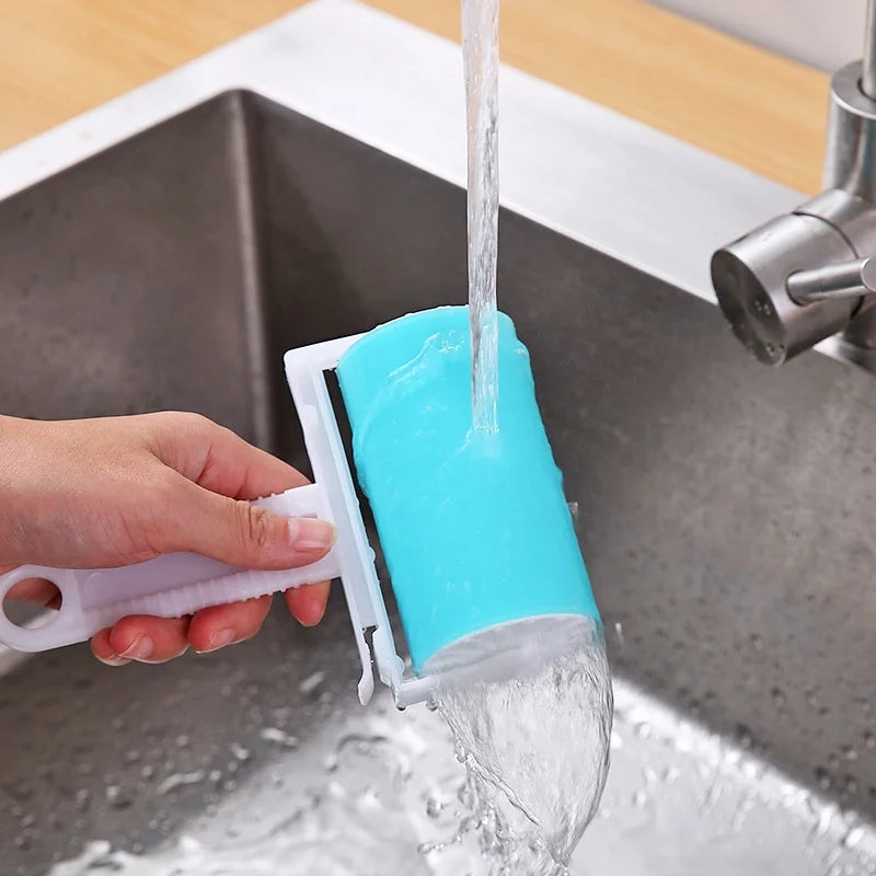 Lint Roller Usage