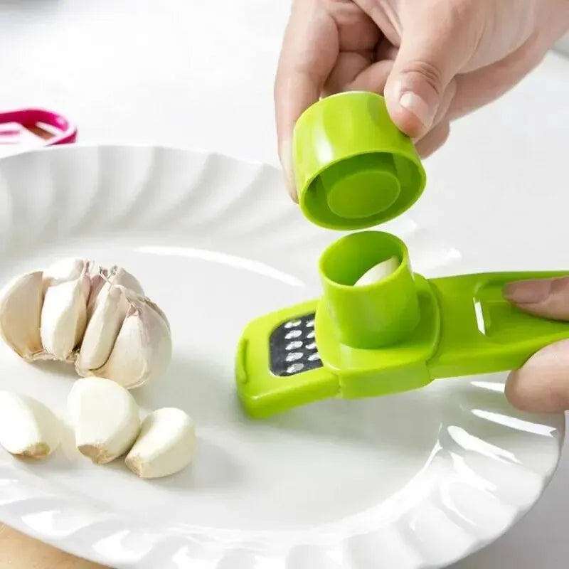 Mini Garlic Grinder - Fresh & Easy