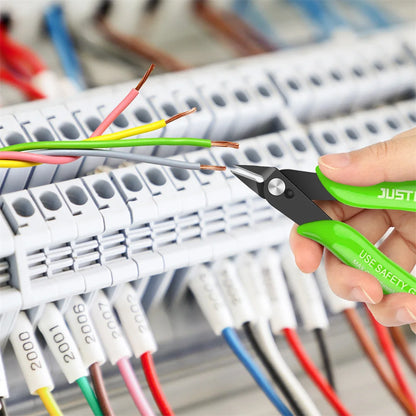 Multi-Purpose Wire Cutting Pliers Tool