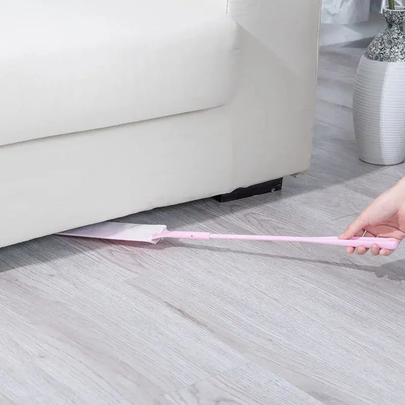 Extended Reach Dust Brush with Microfiber Cloths
