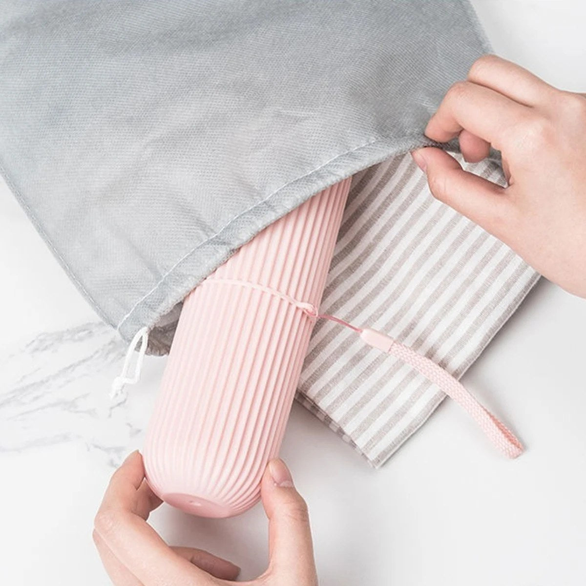 Travel Toothbrush & Toothpaste Holder Case